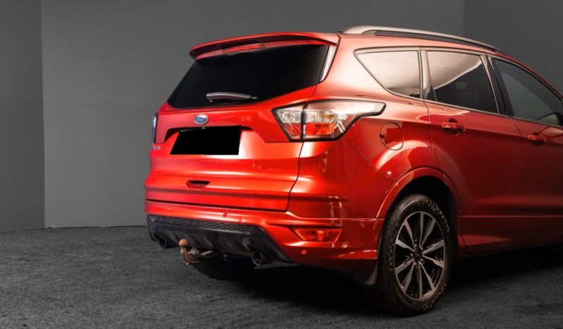
								Ford Kuga 2.0 TDCi 180 ch 4WD ST-Line full									