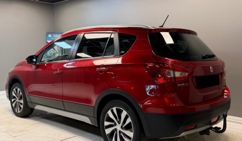 
								Suzuki SX4 S-Cross Hybrid 4×4 143 ch full									