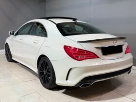 Mercedes-Benz CLA 180 AMG