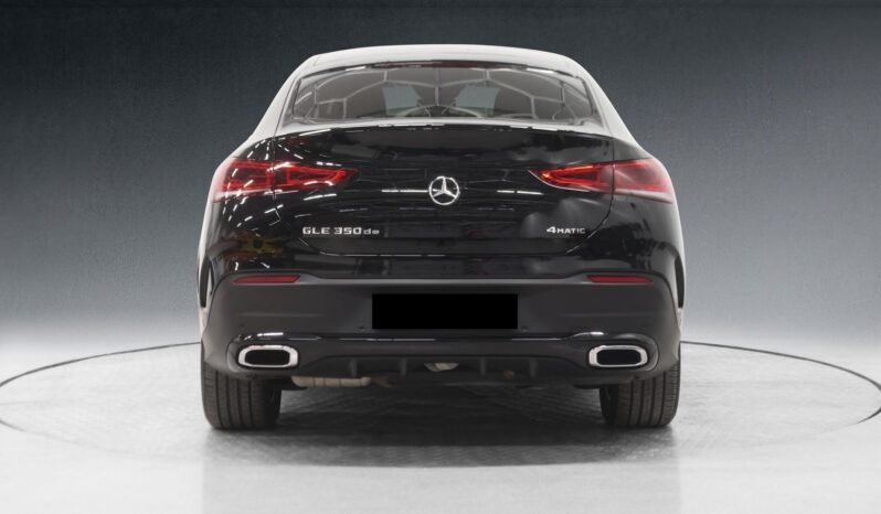 
								Mercedes-Benz GLE 350 de AMG Line full									