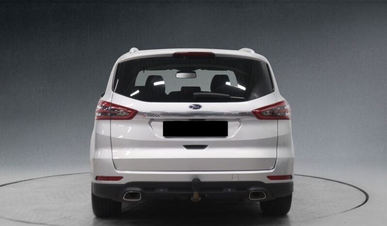 
								Ford S-MAX Titanium full									