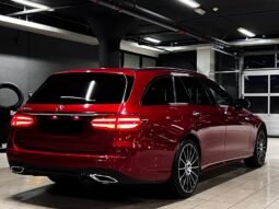 Mercedes-Benz E 300 de 4MATIC 2x AMG