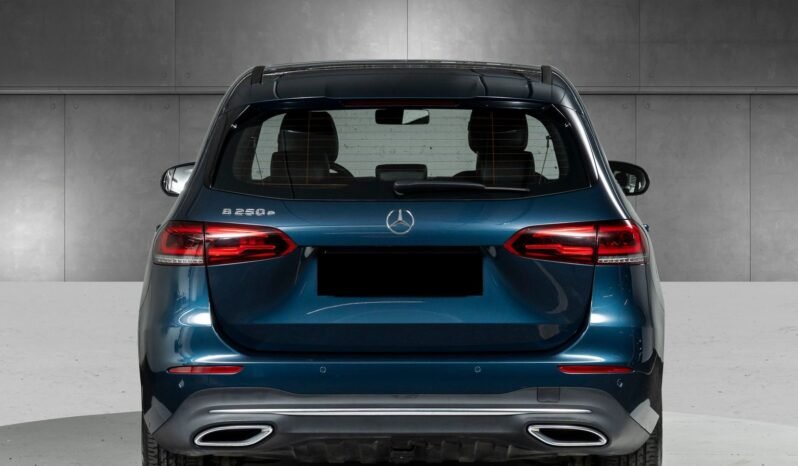 
								Mercedes-Benz B 250 e Plug-in Hybrid full									