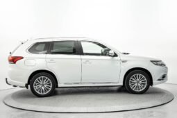 Mitsubishi Outlander PHEV 2.4 Instyle+ AWD