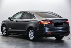 Ford Mondeo Hybrid