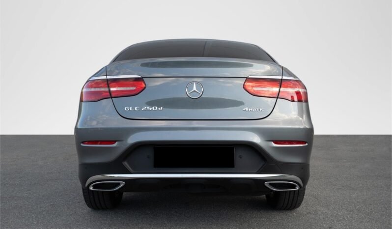 
								Mercedes-Benz GLC 250 d 4MATIC Coupé AMG full									