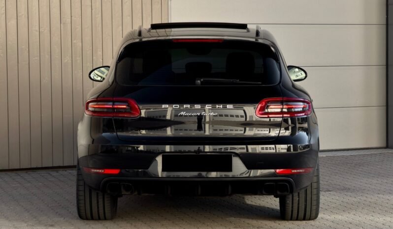 
								Porsche Macan Turbo full									