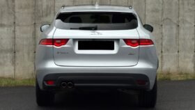 Jaguar F-PACE 2.0D 180 ch R-Sport AWD