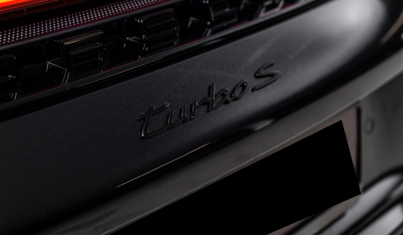 
								Porsche 911 Turbo S T-Hybrid full									