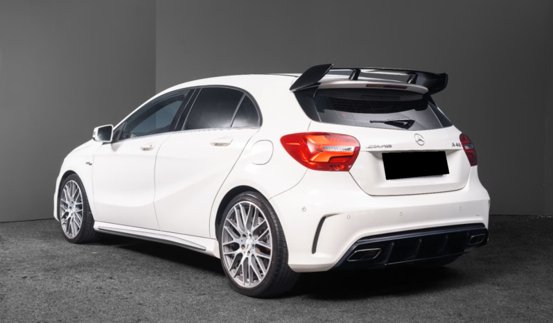 
								Mercedes-Benz A45 AMG 4MATIC full									