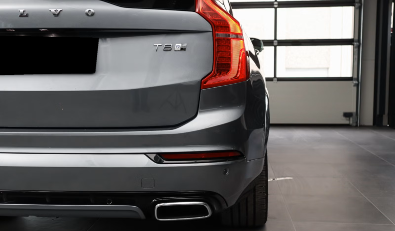 
								Volvo XC90 T8 R-Design AWD 7 places full									
