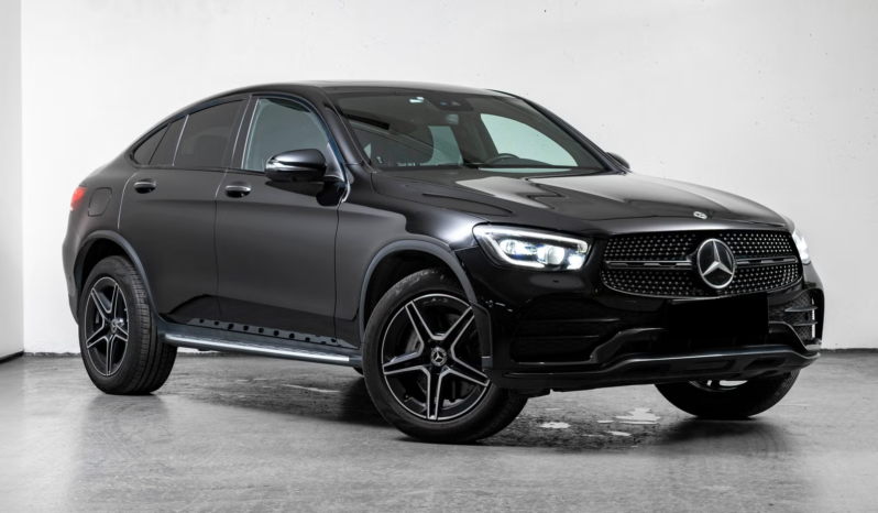 
								Mercedes-Benz GLC 300 e 4MATIC Coupé Premium Plus full									
