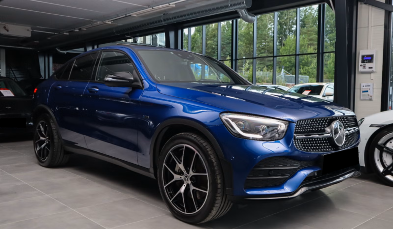 
								Mercedes-Benz GLC 300 e 4MATIC Coupé AMG Designo Night full									