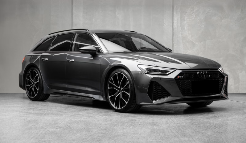 
								Audi RS6 Avant 4.0 TFSI quattro full									