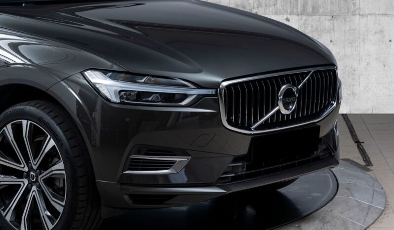 
								Volvo XC60 T8 Twin Engine AWD full									