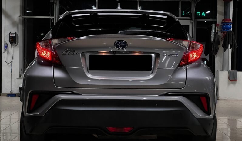 
								Toyota C-HR 1.8 Hybrid LoungeTech full									