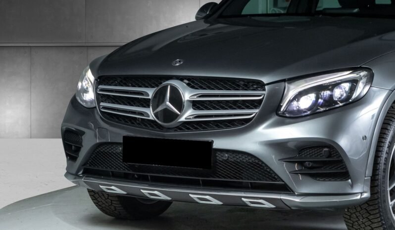 
								Mercedes-Benz GLC 350 e Plug-in Hybrid AMG full									