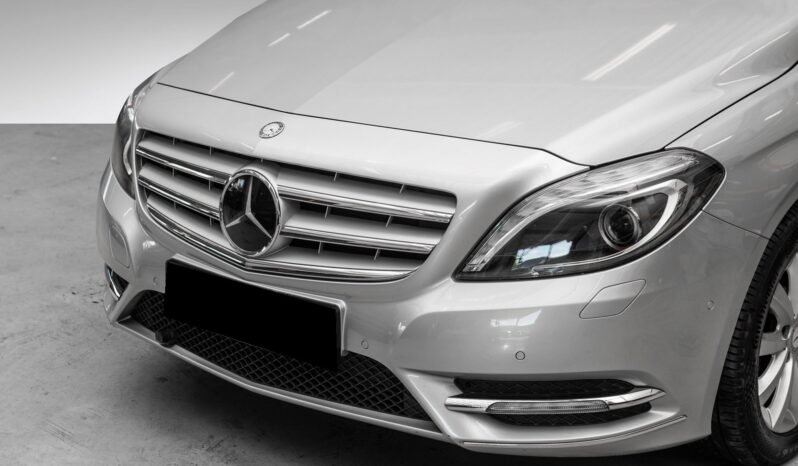 
								Mercedes-Benz B 180 122 ch – S-Tourer full									