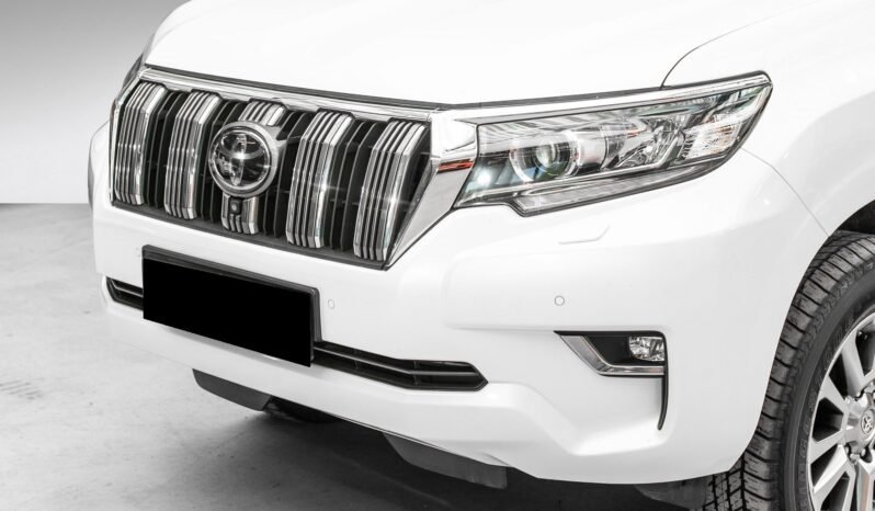 
								Toyota Land Cruiser 150 VX – 177 ch full									