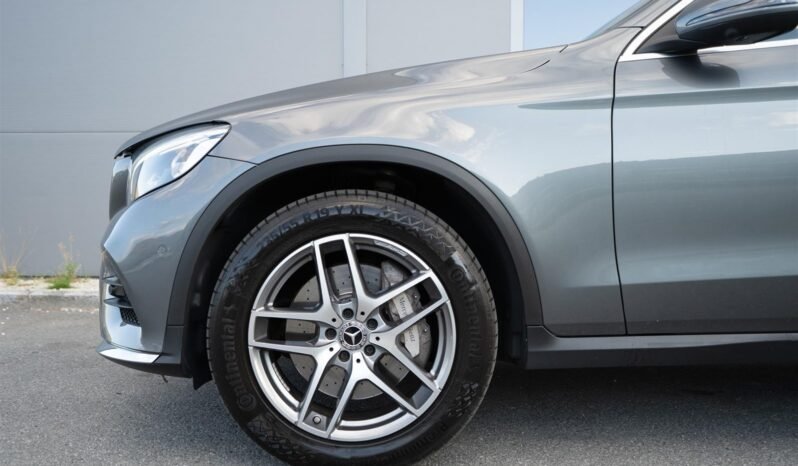 
								Mercedes-Benz GLC 250 d 4MATIC Coupé AMG full									