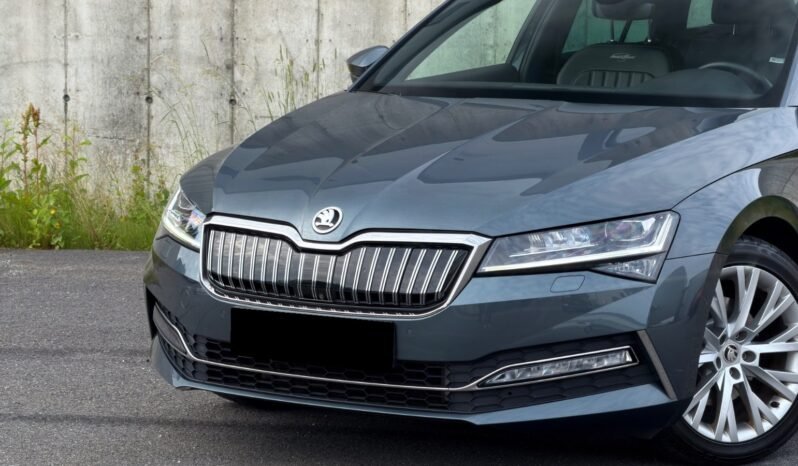 
								Škoda Superb 1.4 TSI iV Laurin & Klement (L&K) full									