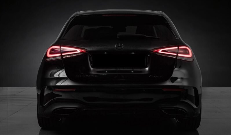 
								Mercedes-Benz A 220 4MATIC 2x AMG full									