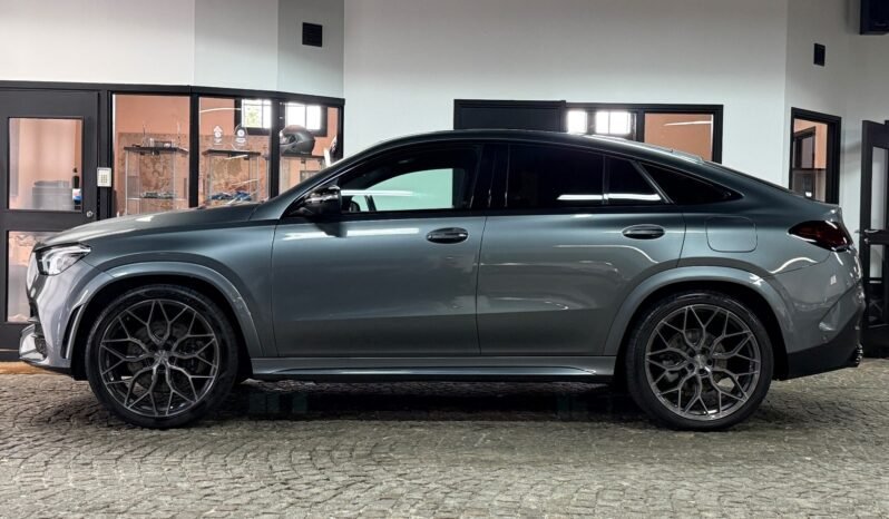 
								Mercedes-Benz GLE 350 de Coupé AMG full									