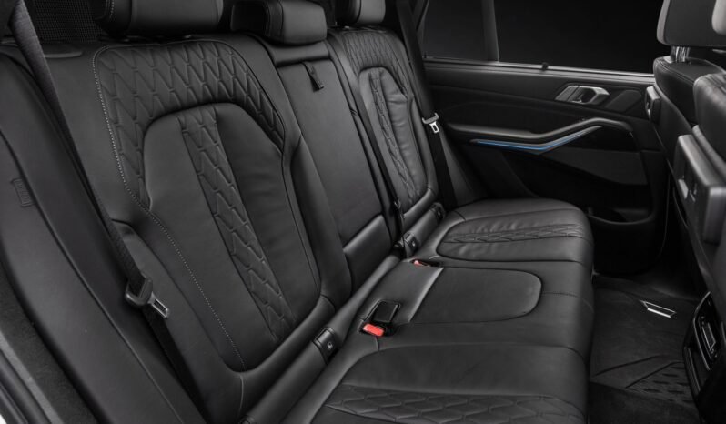 
								BMW X5 M-Sport Individual full									