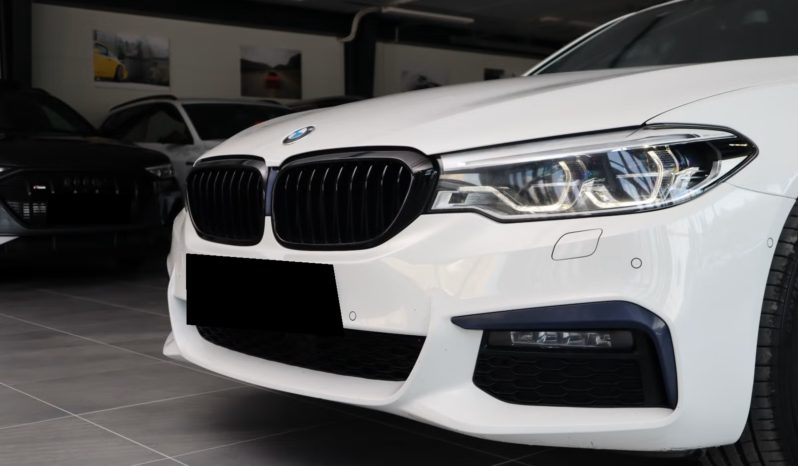 
								BMW 520d xDrive M Sport Premium Edition 190 ch full									