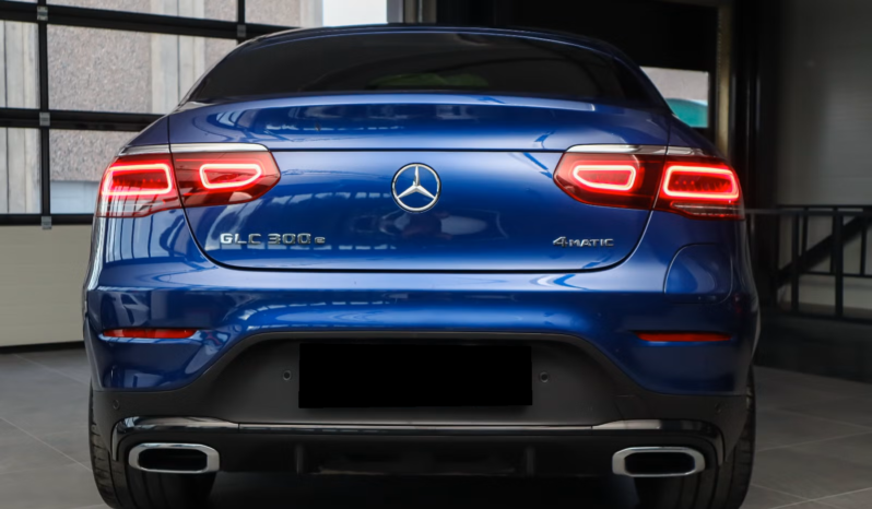 
								Mercedes-Benz GLC 300 e 4MATIC Coupé AMG Designo Night full									