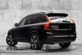 Volvo XC90 T8 AWD Plug-In Hybrid Ultra Dark 456 ch