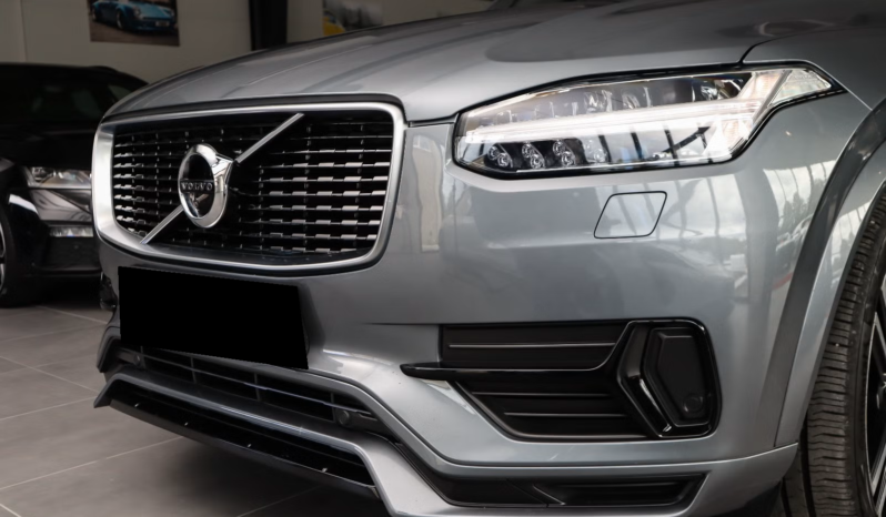 
								Volvo XC90 T8 R-Design AWD 7 places full									