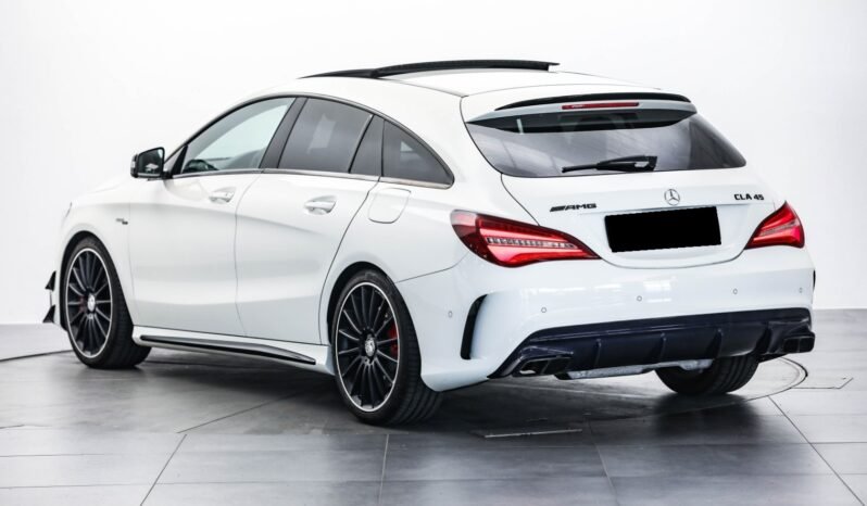 
								Mercedes-Benz CLA 45 AMG Shooting Brake full									