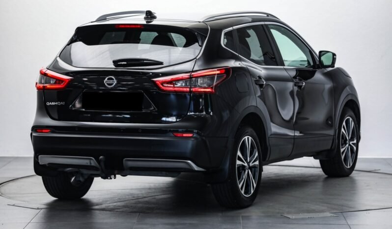 
								Nissan Qashqai DIG-T 116 ch Tekna full									