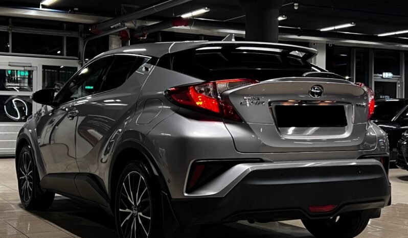
								Toyota C-HR 1.8 Hybrid LoungeTech full									