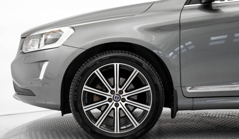 
								Volvo XC60 D5 AWD Summum full									