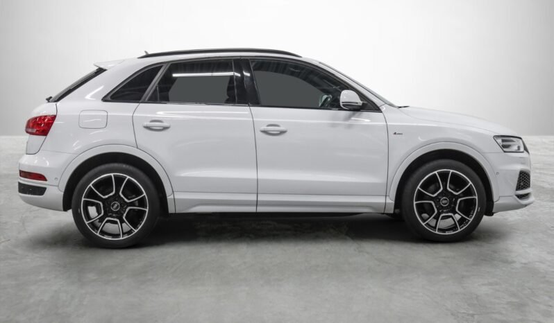 
								Audi Q3 2.0 TDI 150 ch quattro S line S tronic full									