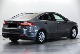 Ford Mondeo Hybrid