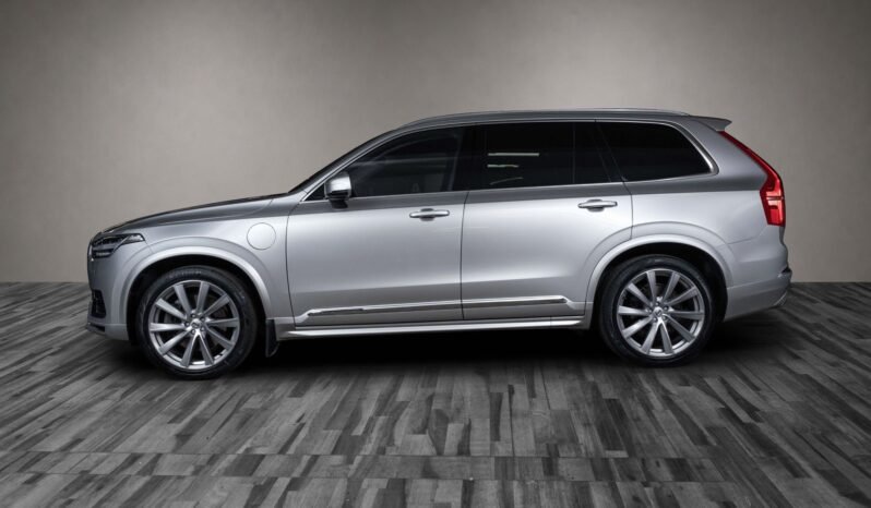 
								Volvo XC90 T8 AWD Inscription full									
