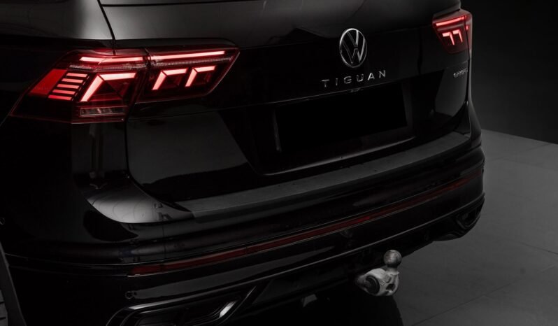
								Volkswagen Tiguan eHybrid 245 ch R-Line full									