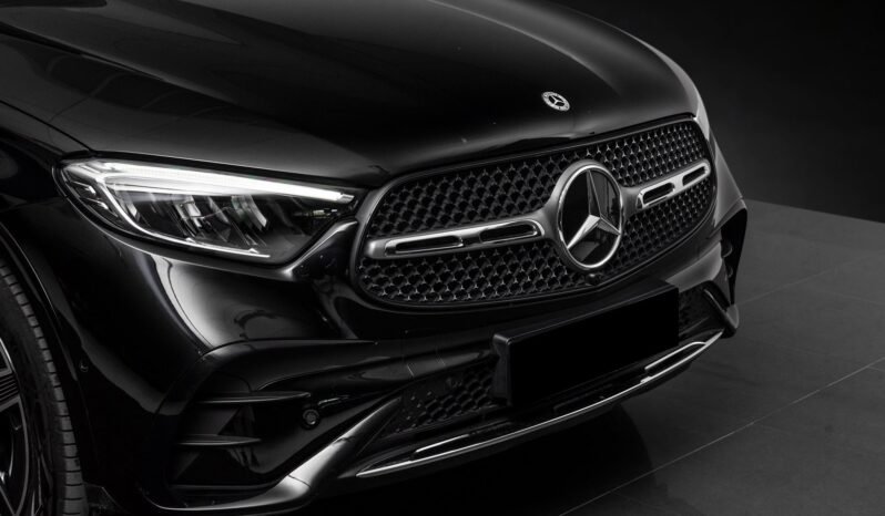 
								Mercedes-Benz GLC 220 d 4MATIC AMG-Line full									
