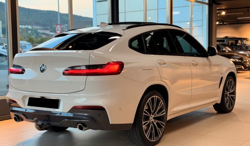 
								BMW X4 xDrive20i M Sport full									