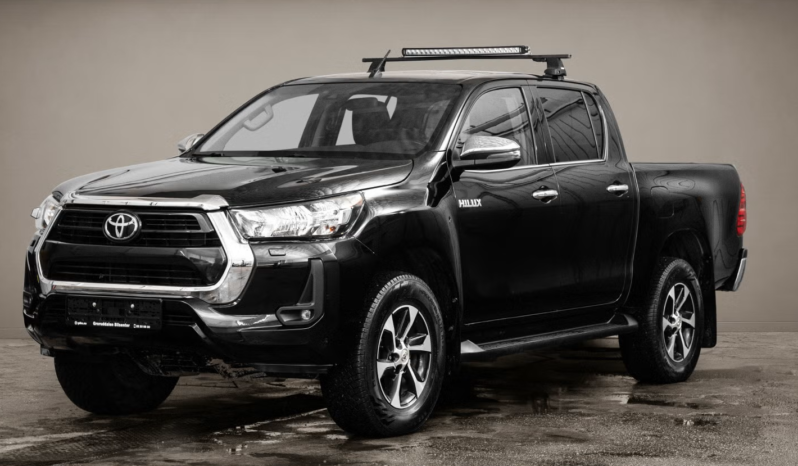 
								Toyota Hilux D-Cab full									