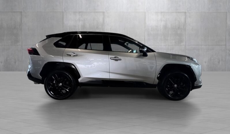 
								Toyota RAV4 Hybrid AWD-i Style full									