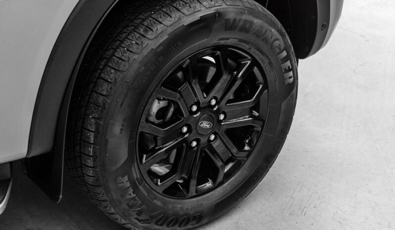 
								Ford Ranger Double Cab 3.0 V6 full									