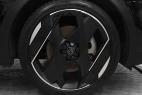 Peugeot 408 GT Plug-in Hybrid