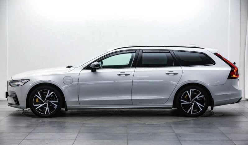 
								Volvo V90 T6 AWD R-Design full									