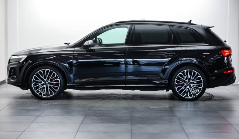 
								Audi Q7 60 TFSI e quattro S line full									