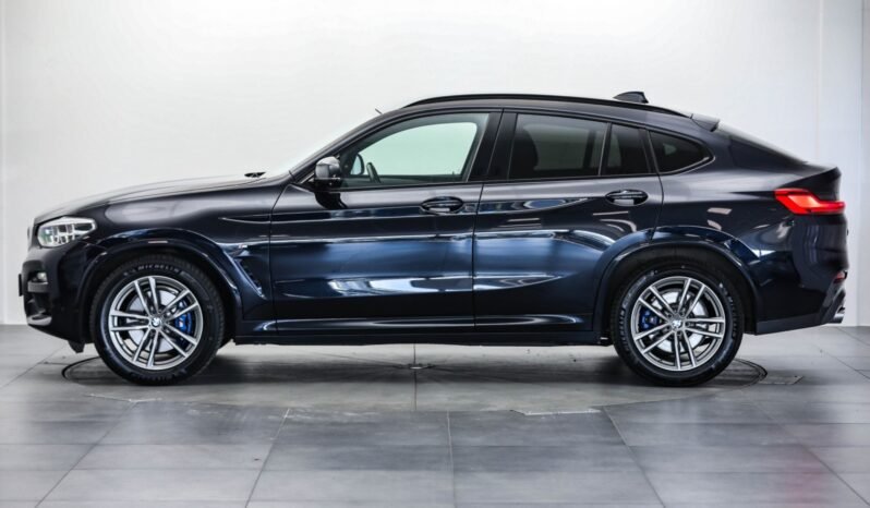 
								BMW X4 xDrive30i M-Sport full									
