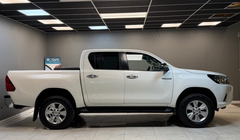 
								Toyota HiLux 2.4 D-4D 150 ch full									